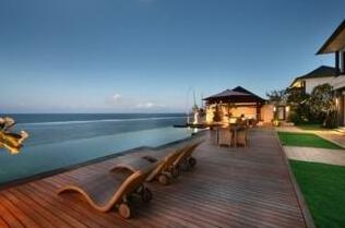 Heavenly Ruby Nusa Dua - Photo5
