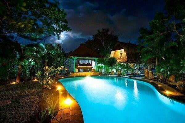 Phoenix Villa