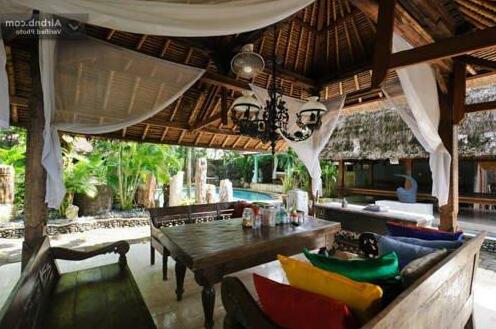 Phoenix Villa - Photo5