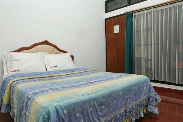 RedDoorz @ Pratama Nusa Dua - Photo2