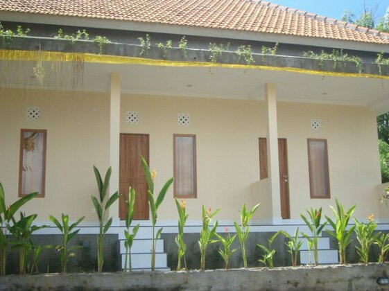 Top Homestay