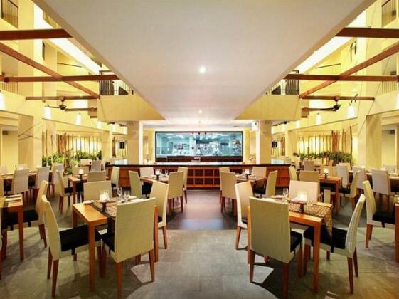 Vouk Hotel & Suites - Photo5