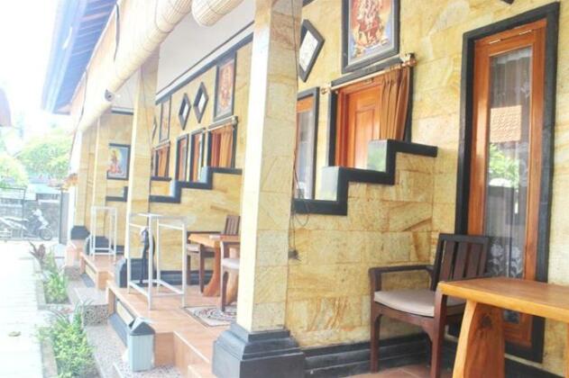 Ketut Warung Homestay - Photo2