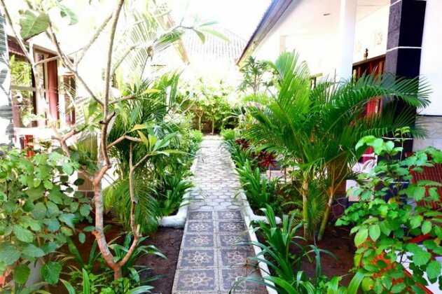 Rajuna Homestay - Photo2