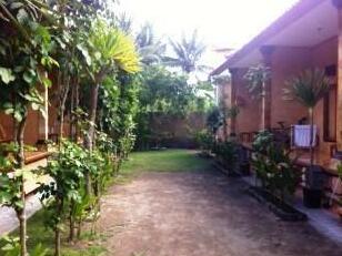 Sari Nusa Homestay - Photo4