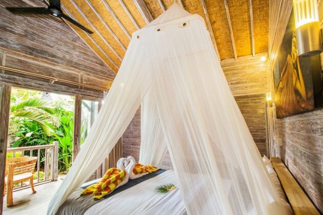The Syron Huts Lembongan - Photo5