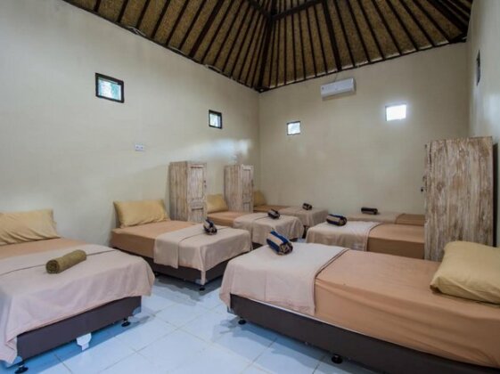 Apit Lawang Villas & Resto - Photo3
