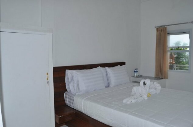 Cemara's Beach Homestay - Photo5