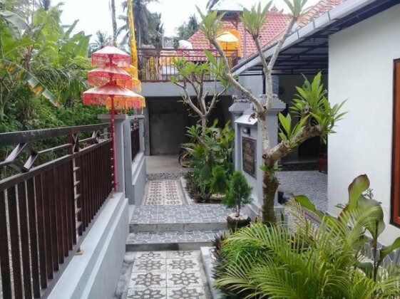 Mahkota Homestay Nusa Penida - Photo2