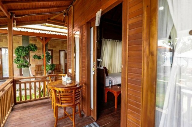 Swan Beach Inn - Photo3