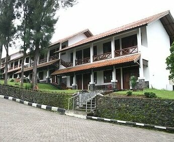 Berlian Resort - Photo2