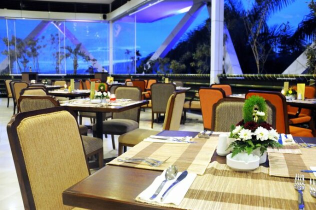 Cipanas Puncak - Photo2