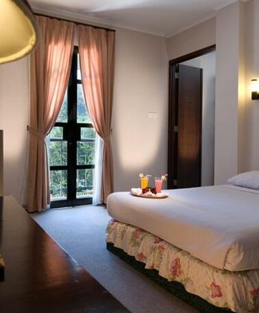 Hotel Bukit Indah - Photo4