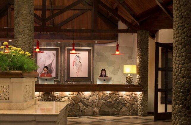 Novus Giri Resort & Spa - Photo4
