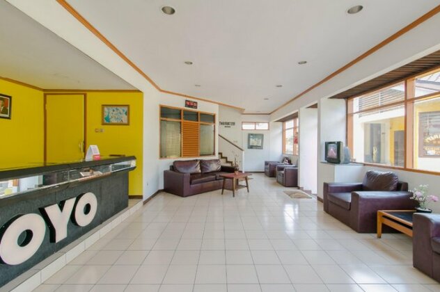 OYO 1996 Koneng Hotel - Photo3