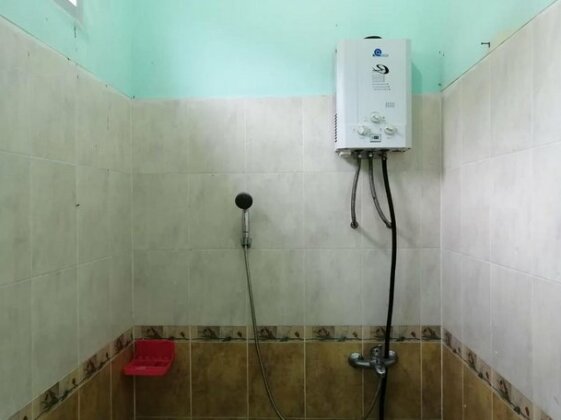 OYO 3250 Setia Hotel - Photo4