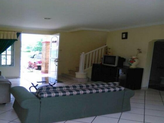 Puncak Resort Drive 233 - Photo3