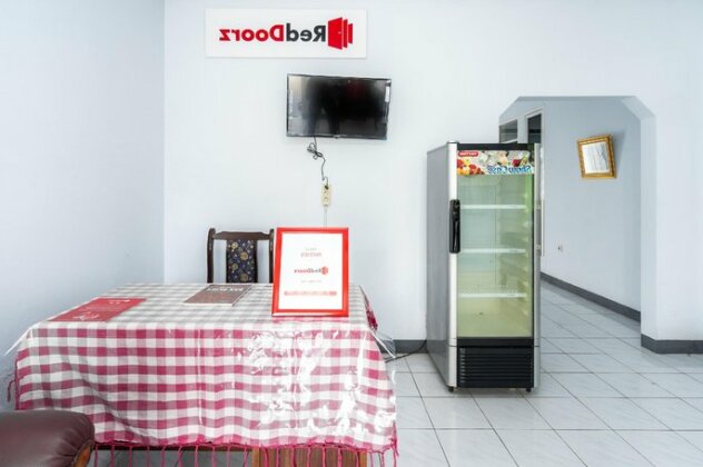RedDoorz Syariah near RSUD Cimacan - Photo3