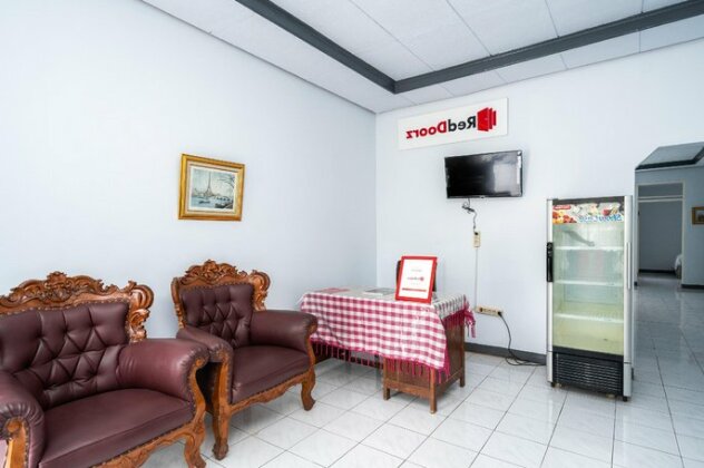 RedDoorz Syariah near RSUD Cimacan - Photo4