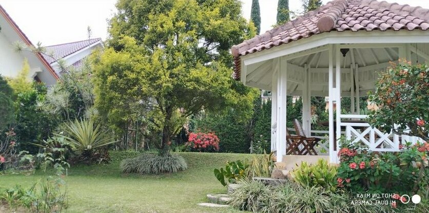 Villa 3BR Lotus Puncak - L2 - Photo3
