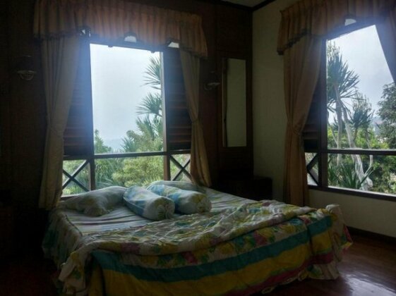 Villa Beverly Hills - Hanjawar Puncak - Photo3