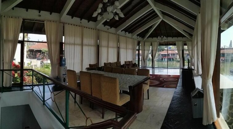 Villa L1 Bukit Danau Puncak - Photo3