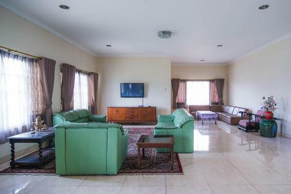 Villa Mataram Cipanas Puncak - Photo5