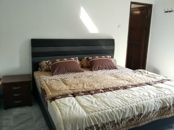 Villa Sabrina Bumi Ciherang - Photo5