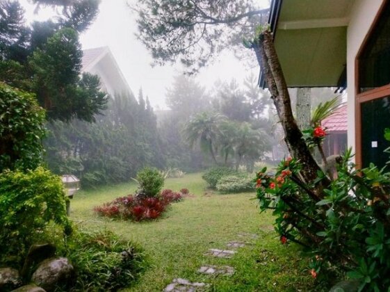 Villa Segar Alam Puncak - Photo2