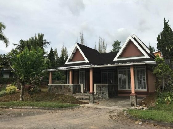 Villa Sofia Kota Bunga - Photo2