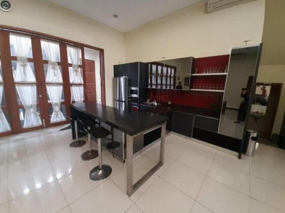 Alloro Guesthouse - Photo3