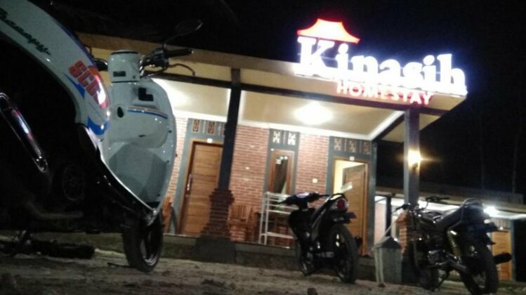 Kinasih Homestay - Photo4