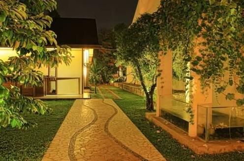 Diniya Suasso Hotel - Photo2