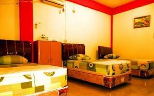 Grace Hostel Padang - Photo3
