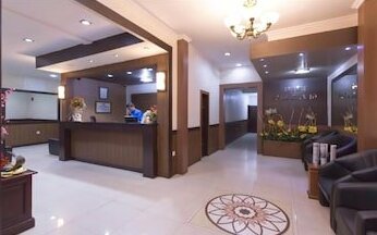 Grand Sari Hotel - Photo4