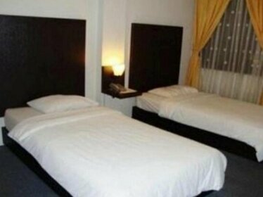Hotel Femina Padang