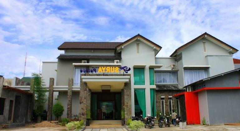 Hotel Surya Palace Syariah