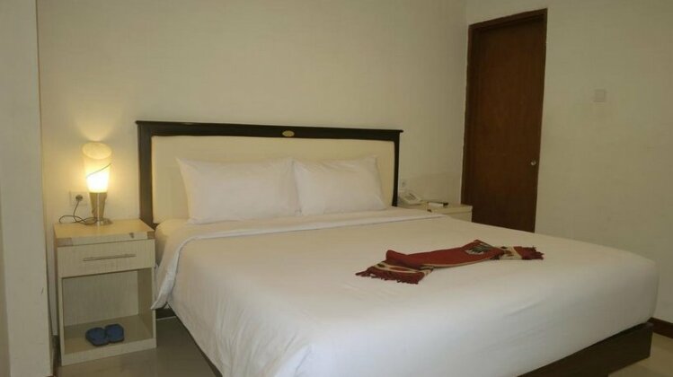 Ion Hotel - Photo5