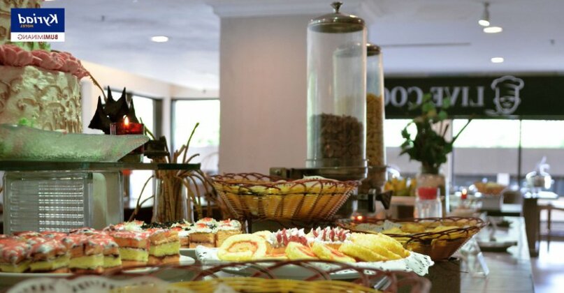 Kyriad Hotel Bumiminang - Photo3