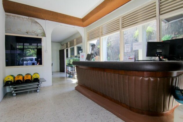 Lestari Guesthouse - Photo5