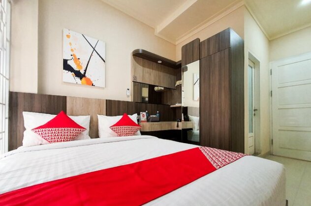 OYO 2263 Fazarel Residence Syariah - Photo4