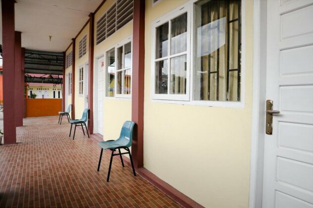 OYO 2274 Wisma Padati Syariah - Photo5