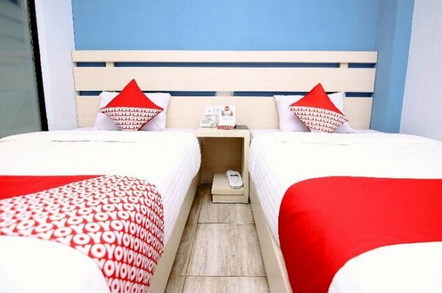 OYO 592 Budget Hotel by the Harbour - Photo2