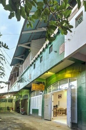 Riverside Hostel Padang