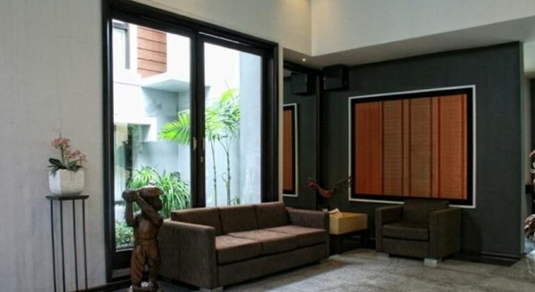 Rumah Nenek Hotel - Photo3