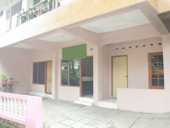 NIDA Rooms Giri Kondang 11 - Photo3