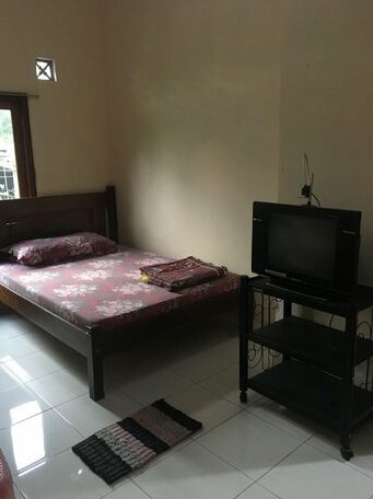 Penginapan Mentorogo - Photo3