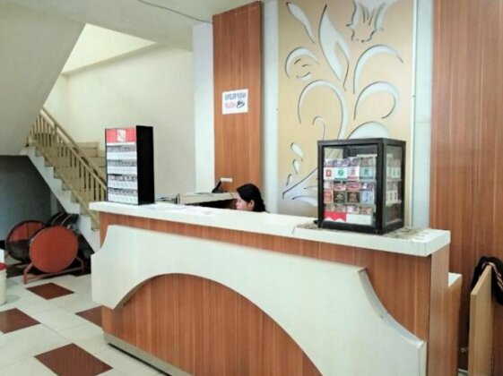 OYO 2520 Wisma Yusera - Photo4