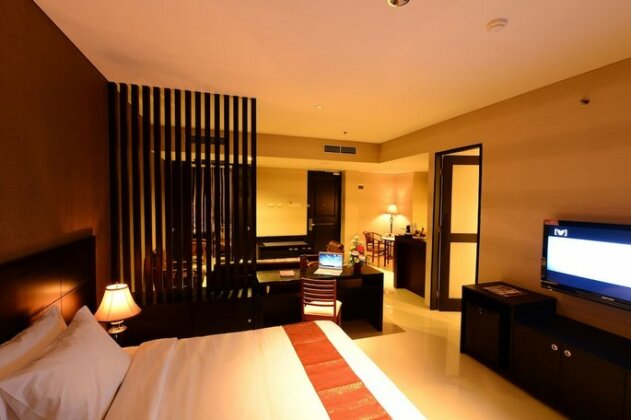 Emilia Hotel by Amazing - Photo2
