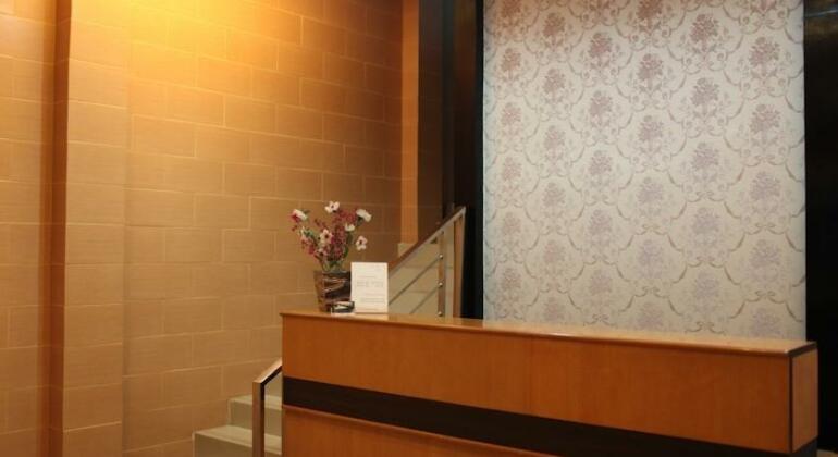 Hotel Tiara Palembang - Photo2
